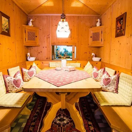 Prázdninový dům Haus Barrett By Monicare Seefeld in Tirol