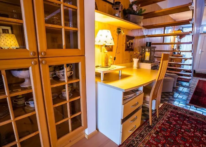 Haus Barrett By Monicare Holiday home Seefeld in Tirol